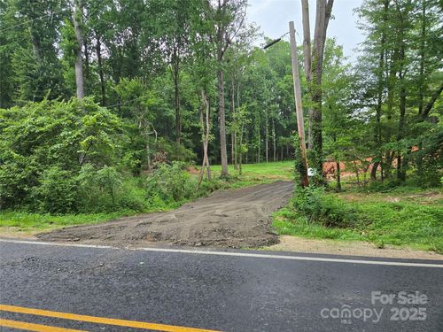 5904 Mcwhorter Rd, Waxhaw, NC, 28173-8203 | Card Image