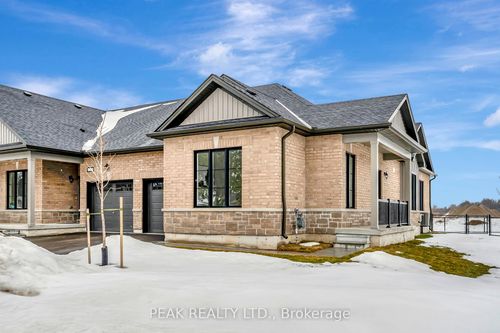 230 Middleton St, Thamesford, ON, N0M2M0 | Card Image