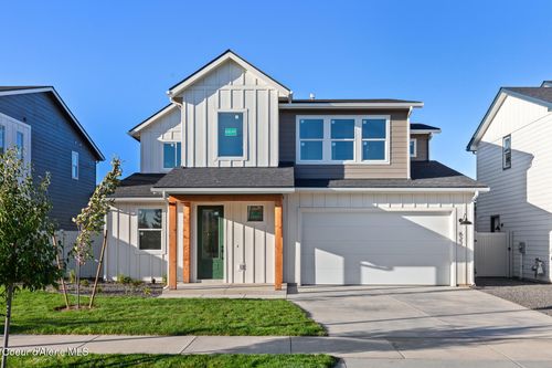 627 Moscow, Sandpoint, ID, 83864 | Card Image
