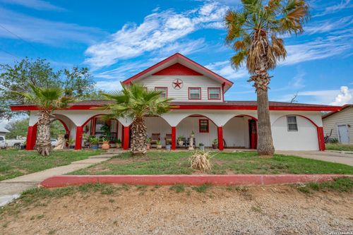 903 E Westmeyer St, Poth, TX, 78147-0138 | Card Image