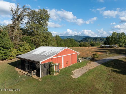 6051 Lindrick Ln, Maryville, TN, 37801-1164 | Card Image