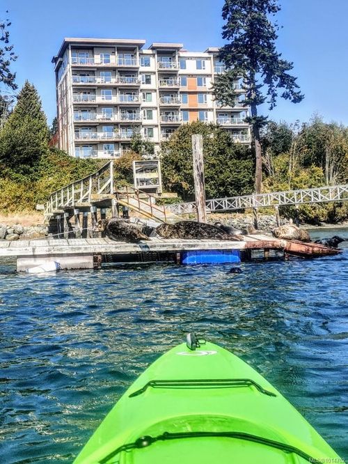 203-6609 Goodmere Rd, Sooke, BC, V9Z1P5 | Card Image