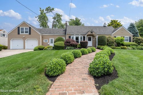 149 9th St, Belford, NJ, 07718-1406 | Card Image