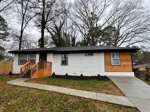 2131 Holly Hill Dr, Decatur, GA, 30032-5548 | Card Image