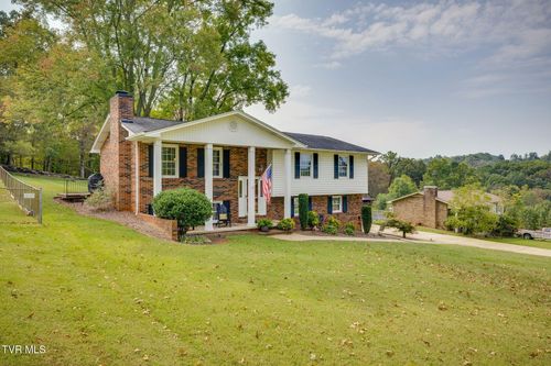 720 S Sherbrooke Cir, Mount Carmel, TN, 37645-4048 | Card Image