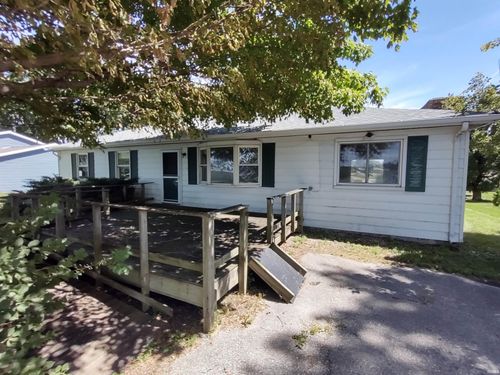 9871 S Evans Rd, Brookston, IN, 47923-8002 | Card Image