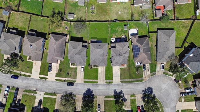 2439 Pinpoint Dr, House other with 3 bedrooms, 3 bathrooms and 2 parking in Spring TX | Image 25