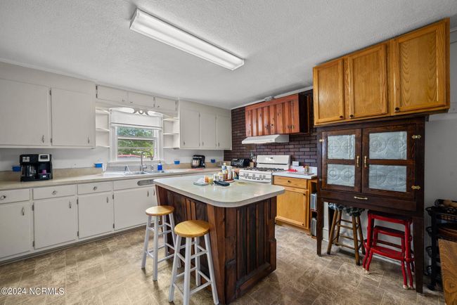104 Ballard St, House other with 3 bedrooms, 1 bathrooms and null parking in Chocowinity NC | Image 24