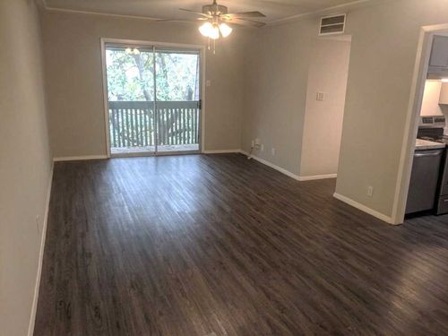 351-4859 Cedar Springs Rd, Dallas, TX, 75219-6135 | Card Image