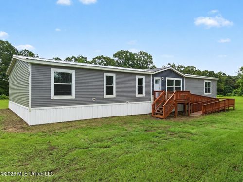 21 Margaret Ave, Mc Henry, MS, 39561-6125 | Card Image