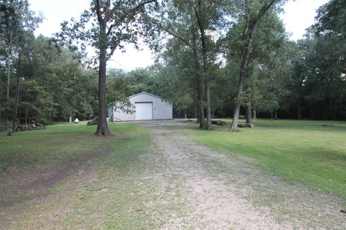 1528 County Road 2005, Liberty, TX, 77575-8717 | Card Image
