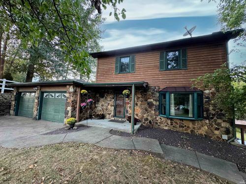 5850 Temper Trail Court, Evansville, IN, 47720-1962 | Card Image