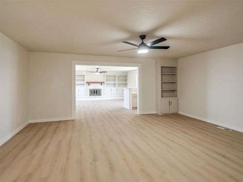 601 Wood Crest Street, Moore, OK, 73160 | Card Image