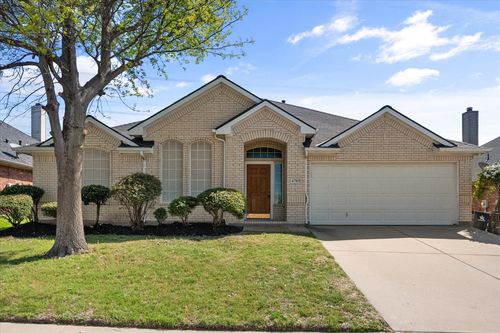 6705 Terrace Glen Dr, Arlington, TX, 76002-3652 | Card Image