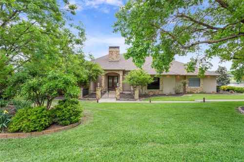 1111 Mill Creek Dr, Salado, TX, 76571-5747 | Card Image