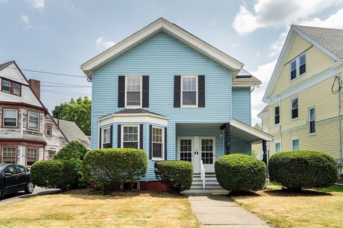 548 High St, Medford, MA, 02155-6729 | Card Image