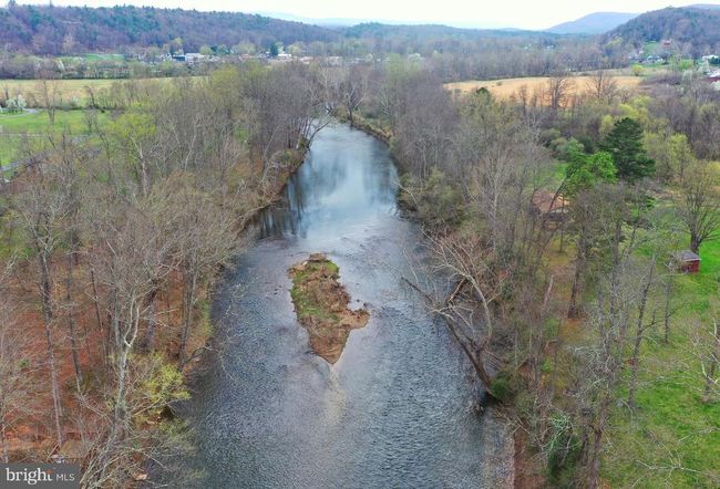 106 Waterview Dr, House other with 3 bedrooms, 2 bathrooms and null parking in Capon Bridge WV | Image 49