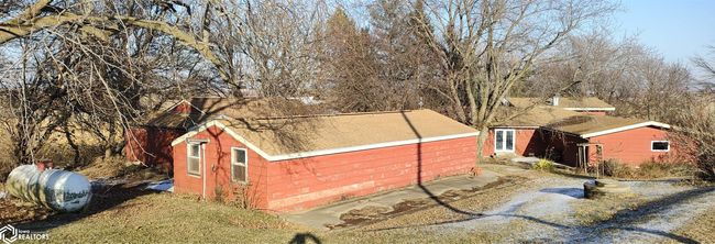 32669 Walnut Ave, Home with 3 bedrooms, 3 bathrooms and 2 parking in Coon Rapids IA | Image 5