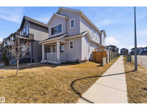 22371 93 Ave Nw, Edmonton, AB, T5T7L9 | Card Image