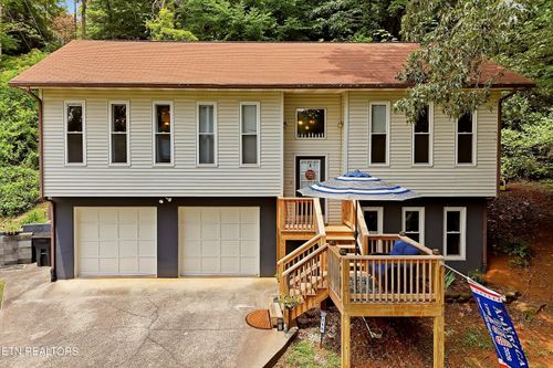 711 Brown Rd, Knoxville, TN, 37920-4908 | Card Image