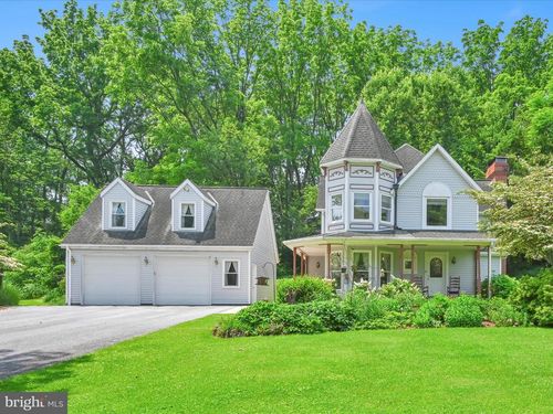 3247 S 5th Ave, MYERSTOWN, PA, 17067-3090 | Card Image