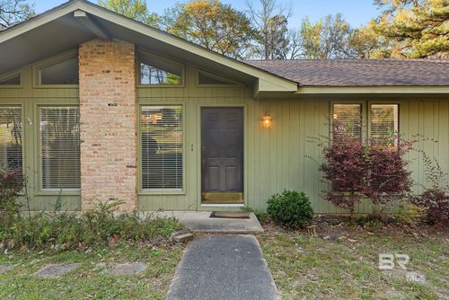 208 Confederate Dr N, Spanish Fort, AL, 36527-3061 | Card Image