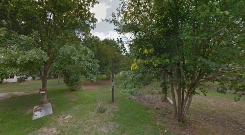 3613 2nd St, Brookshire, TX, 77423-8718 | Card Image