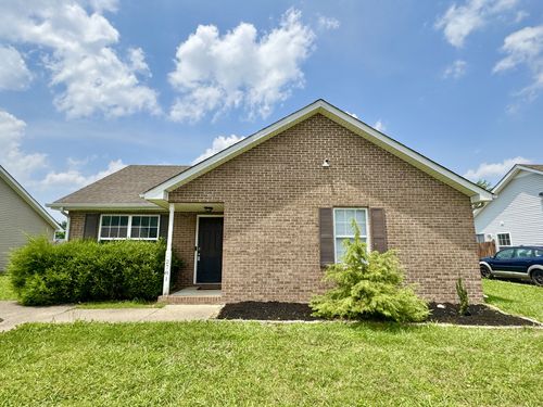 2781 Russet Ridge Dr, Clarksville, TN, 37040-5179 | Card Image