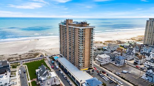 apt-209-4800 Boardwalk, Ventnor City, NJ, 08406-3018 | Card Image