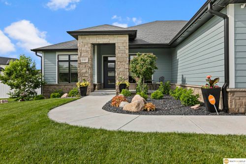 1405 W Beartooth Dr, Lincoln, NE, 68521-1706 | Card Image