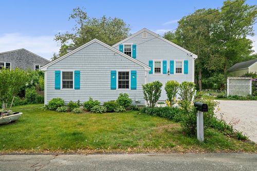 11 Brunswick St, Marshfield, MA, 02050-2908 | Card Image