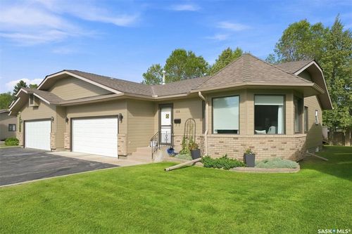 126-420 Heritage Crescent, Saskatoon, SK, S7H5P3 | Card Image