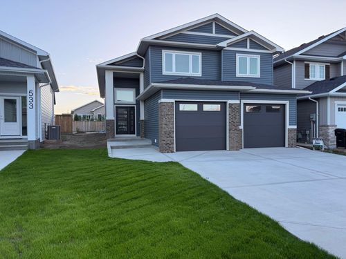 529 Riverhills Way W, Lethbridge, AB, T1K8H7 | Card Image
