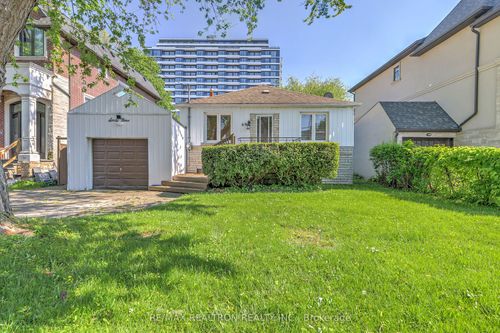 69 Harlandale Avenue, North York, ON, M2N1N9 | Card Image