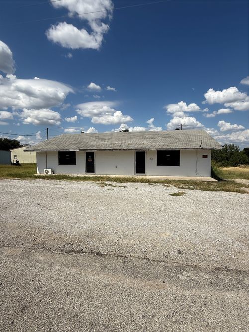 7869 Highway 279, Brownwood, TX, 76801-0017 | Card Image