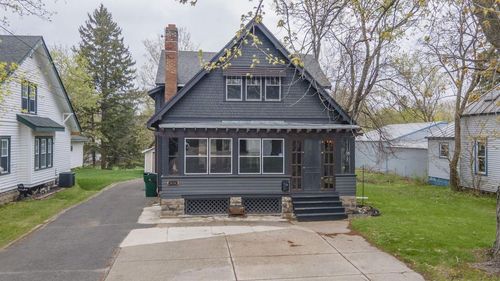 414 W Fulton Street, WAUPACA, WI, 54981 | Card Image