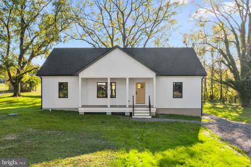 73 Stoneham Street, Saluda, VA, 23149 | Card Image