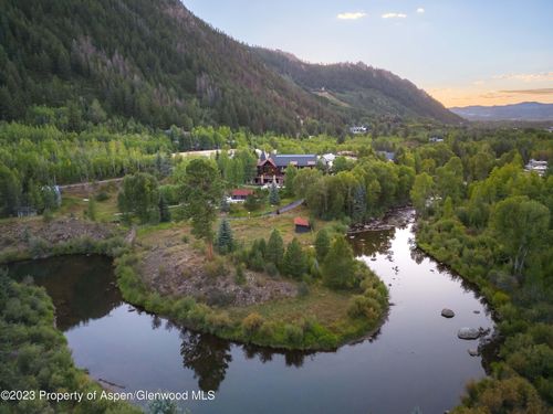 1490 S Ute Ave, Aspen, CO, 81611-2814 | Card Image