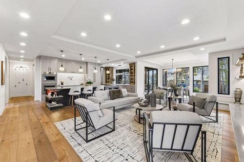 4601 Concord Ter, Edina, MN, 55424-1544 | Card Image