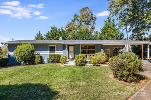 26 Elkmont Dr, Asheville, NC, 28804-1316 | Card Image