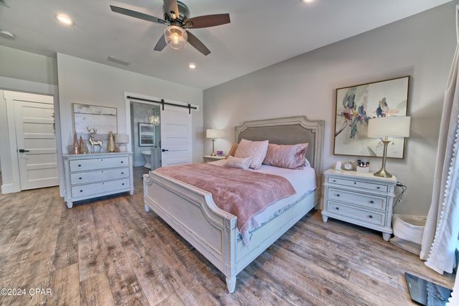 700 E 2 Nd St, House other with 4 bedrooms, 4 bathrooms and null parking in Lynn Haven FL | Image 36