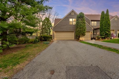 a-47 Manchester Ln, West Milford, NJ, 07480-4922 | Card Image