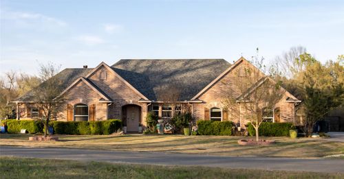 5221 Playa Dr, Sherman, TX, 75090-7310 | Card Image