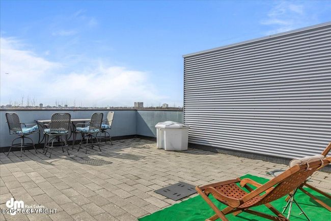 31-Rooftop Deck-DW-0628 | Image 31