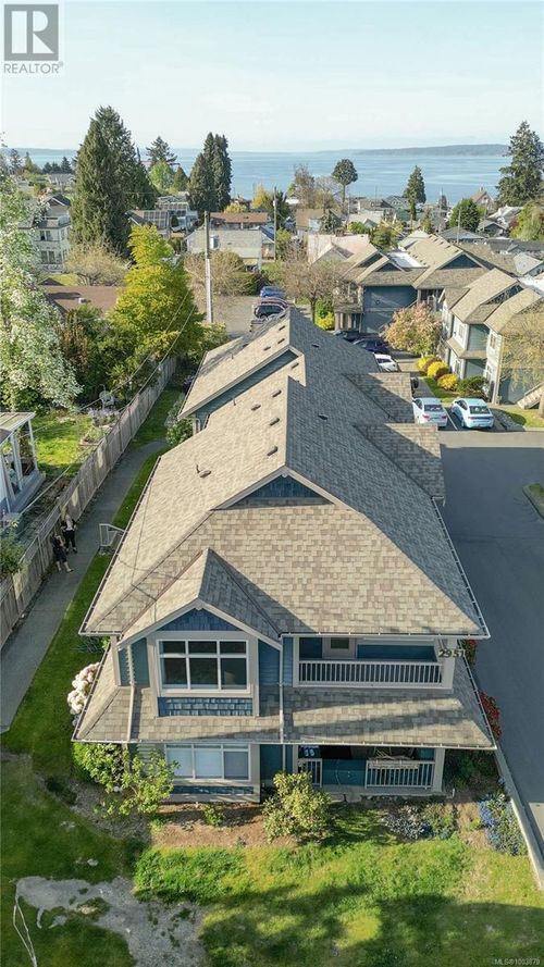 201a-2951 Oak St, Chemainus, BC, V0R1K1 | Card Image