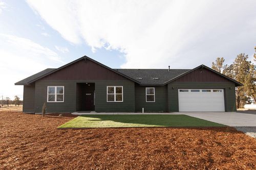 23775 Dodds Road, Bend, OR, 97701 | Card Image