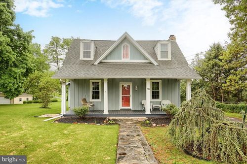 500 1st St, EAST PENNSBORO, PA, 17025-1668 | Card Image