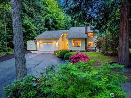 18104 Ne 196th St, Woodinville, WA, 98077-8288 | Card Image