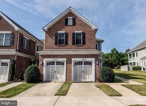 44057 Vaira Ter, CHANTILLY, VA, 20152-6116 | Card Image