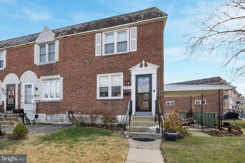 321 Stratford Rd, GLENOLDEN, PA, 19036-1637 | Card Image